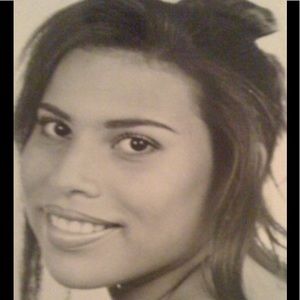 Meet your Posher, Evelyn